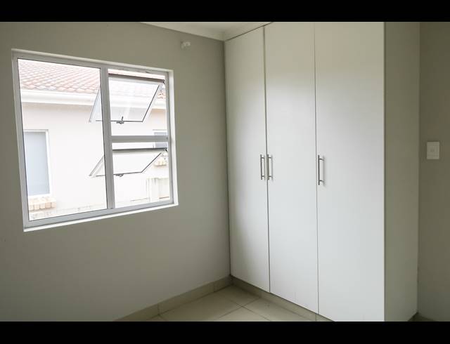 3 BEDROOM TOWNHOUSE FOR SALE IN CAMBRIDGE